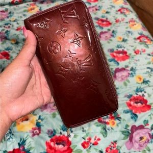 Vernis zippy wallet